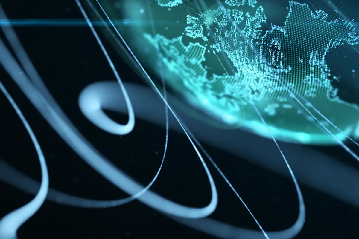 Digitale Weltkarte in leuchtendem Cyan auf schwarzem Hintergrund, gestaltet von einer Designagentur für eine futuristische und technologiebezogene Ästhetik. Geschwungene Lichtlinien verlaufen dynamisch über das Bild und symbolisieren globale Vernetzung, Innovation und digitale Transformation – zentrale Themen, die eine Designagentur durch visuelle Gestaltung wirkungsvoll kommuniziert.